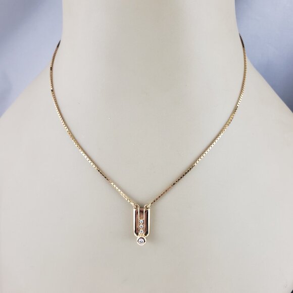 18 Karat Yellow Gold Diamond Pendant Necklace #19257 - Picture 6 of 7